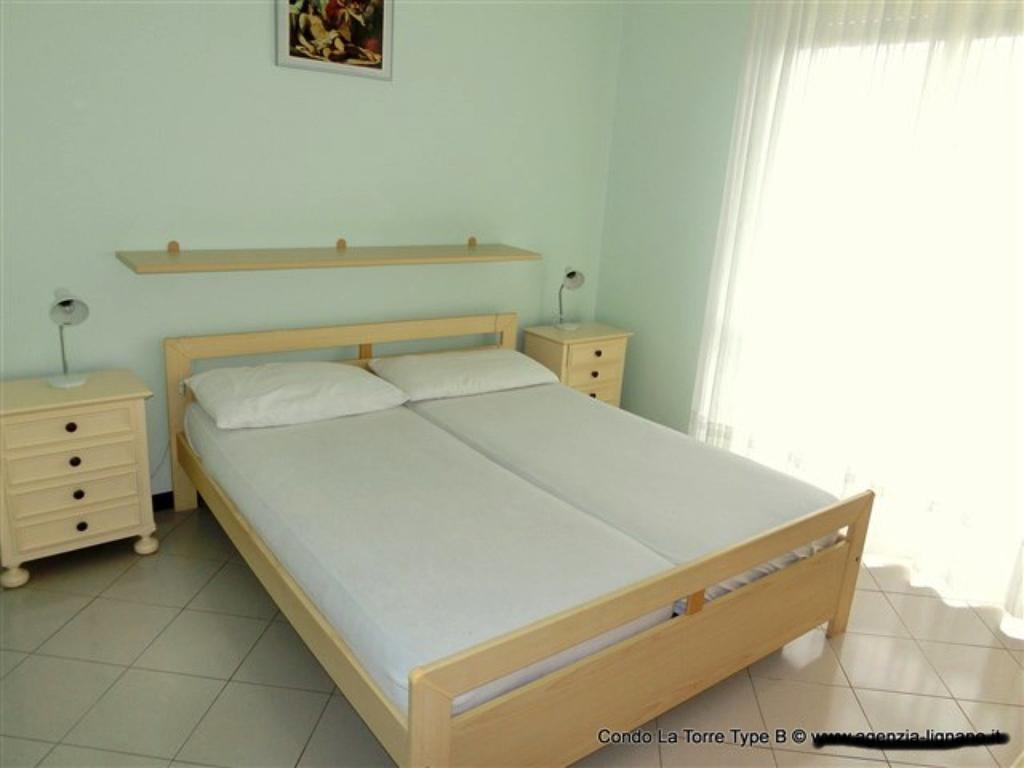 Apartamento Lignano Sabbiadoro With Pool Exterior foto